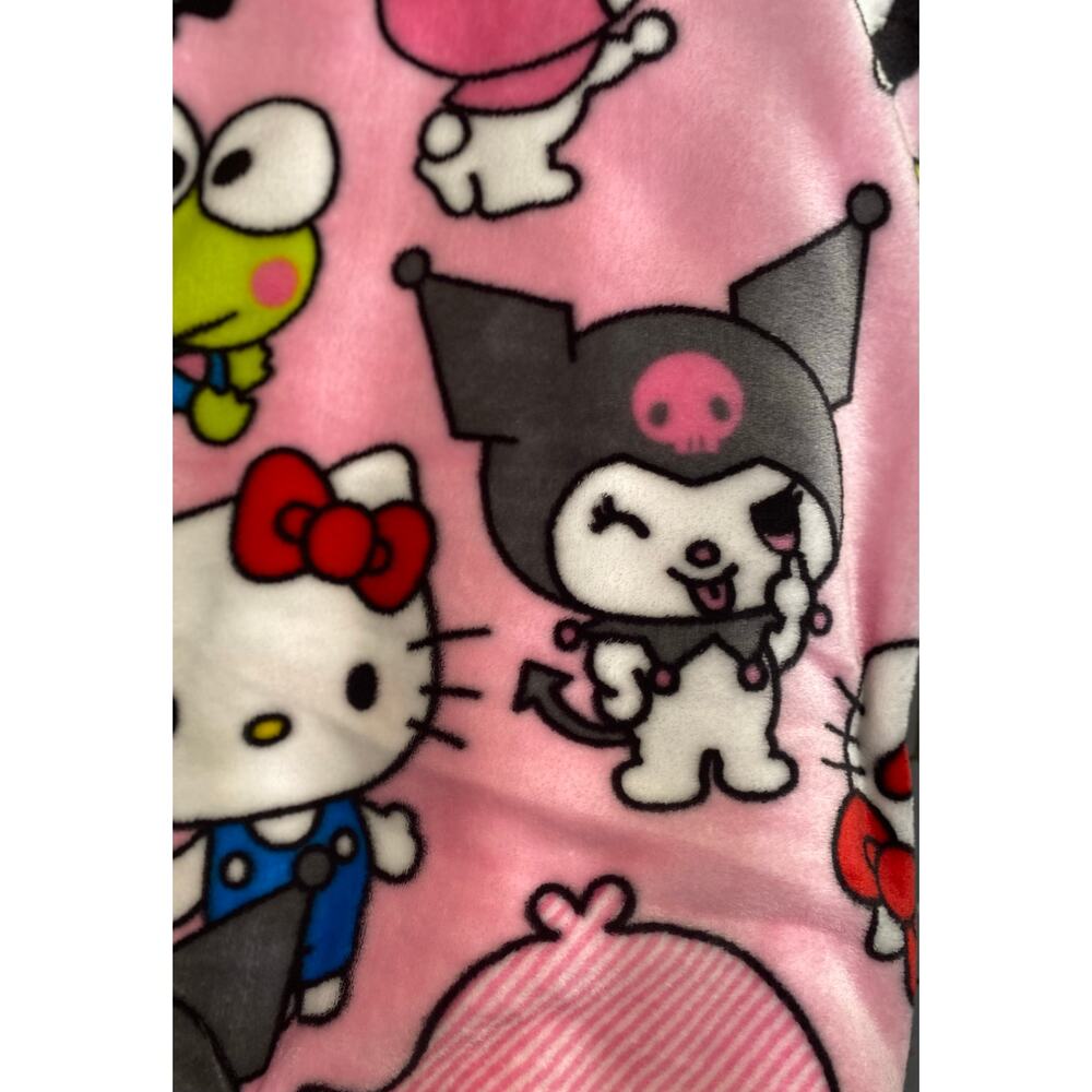 Sanrio Blanket | Hello Kitty & Friends Pink Silk Touch Throw 50x70